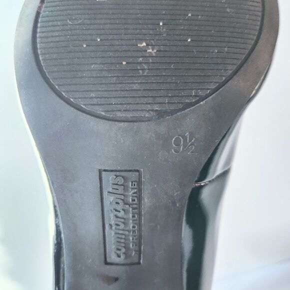 Comfort Plus Women's Black  Patent Leather Padded Non-Slip Pumps US 9.5 - Picture 5 of 6